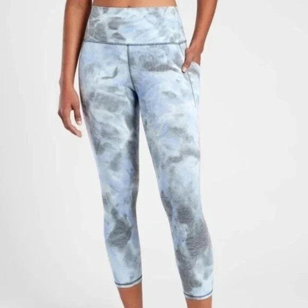 Athleta Salutation Stash Pocket II Capri Leggings 1X Blue Gray Crop Yoga